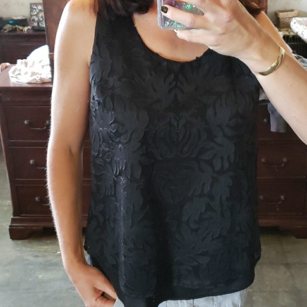 Layered tank